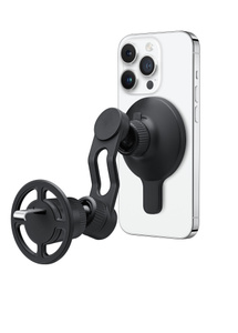 A unidade de extensão do suporte veicular magnético da mophie permite ajustar o ângulo de visão do seu iPhone.