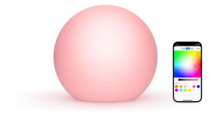 Lampada LED Eve Flare, illuminata di rosa, con accanto un iPhone che mostra l’app con le opzioni di colore.