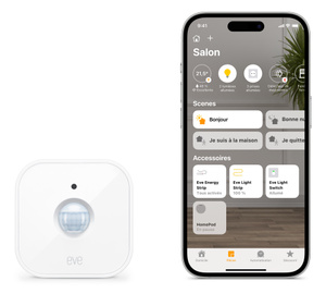 Le capteur Eve Motion, présenté ici à côté d’un iPhone, peut être contrôlé via l’app fournie pour consulter les horaires de détection, régler la sensibilité du capteur et envoyer des notifications en cas de mouvements.