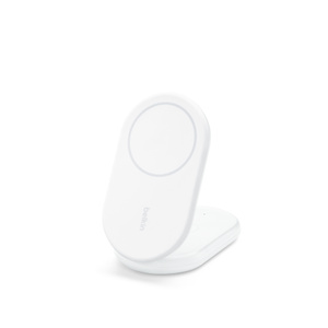 Socle de recharge magnétique pliable 2-en-1 BoostCharge, base de recharge pour iPhone, logo Belkin au centre