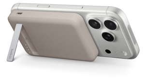 Belkin BoostCharge Pro Magnetic Power Bank 5K - Brown - Education