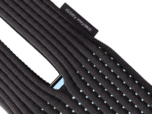 iPhone Pocket by Issey Miyake - Short - Black - Apple (HK)