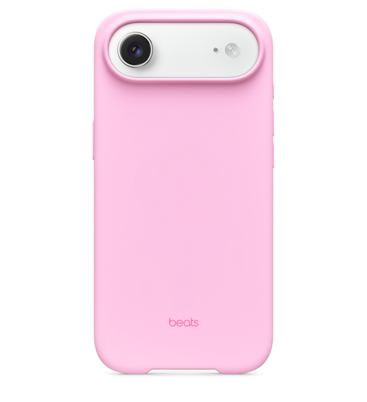 Beats-skal med MagSafe och kamerareglage i färgen rosa granat på iPhone Air, sett bakifrån, mörkrosa Beats-logotyp med små bokstäver i mitten längst ner på skalet, matt finish