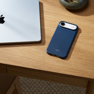 Beats iPhone Airケース MagSafeとカメラコントロール対応、 Beats iPhone Air Case with MagSafe and Camera Control — Granite