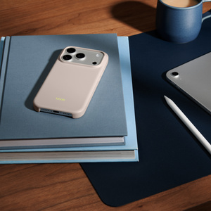 Beats iPhone 17 Pro Case with MagSafe and Camera Control — ライム