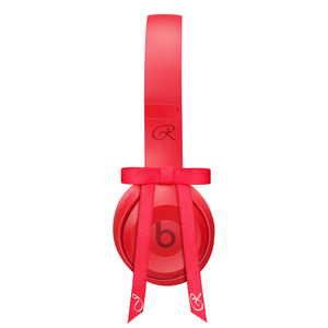 Beats ワイヤレスヘッドフォン Love, Jennie