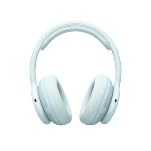 헤드폰 뒤쪽의 물리적 버튼이 보이는 스카이 색상 Beats 360 헤드폰의 뒷면