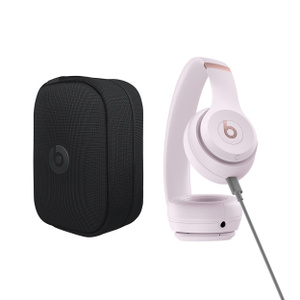 Opbergcase voor Beats Solo 4-koptelefoon met het ‘b’-logo.