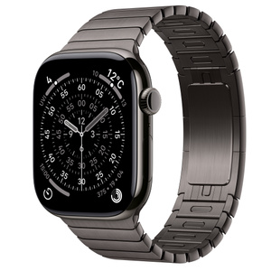 MXMK3_FV99_VW_34FR+watch-case- 
