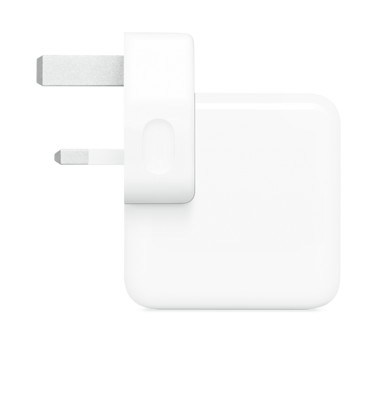 صورة جانبية لمحول الطاقة USB-C بقدرة 30 واط (مع مقبس Type G).