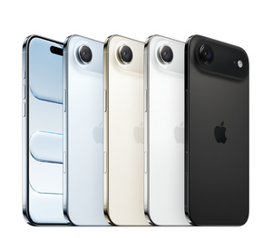 Tất cả bốn màu của iPhone Air: xanh da trời, vàng nhạt, trắng mây, đen không gian