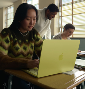 MacBook Neo, Silver, 256GB