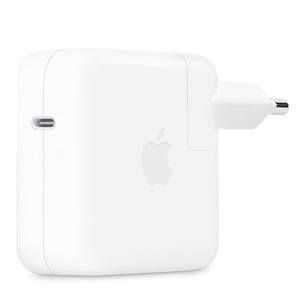 Lader, firkantet, avrundede hjørner, USB-C-port, Apple-logo midt på, hvit