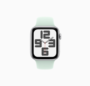 中古Apple Watch におう SE 44mm シルバー Cellularモデル