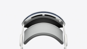 Buy Apple Vision Pro - Apple (SG)
