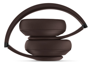 Beats Studio Pro Wireless Headphones — Deep Brown - Apple (IN)