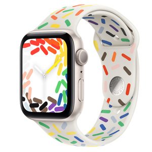 Kup produkt Apple Watch SE GPS • Koperta 44 mm z aluminium w kolorze księżycowej poświaty