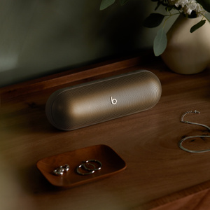 Beats Pill — Wireless Bluetooth® Speaker — Champagne Gold - Apple (IN)