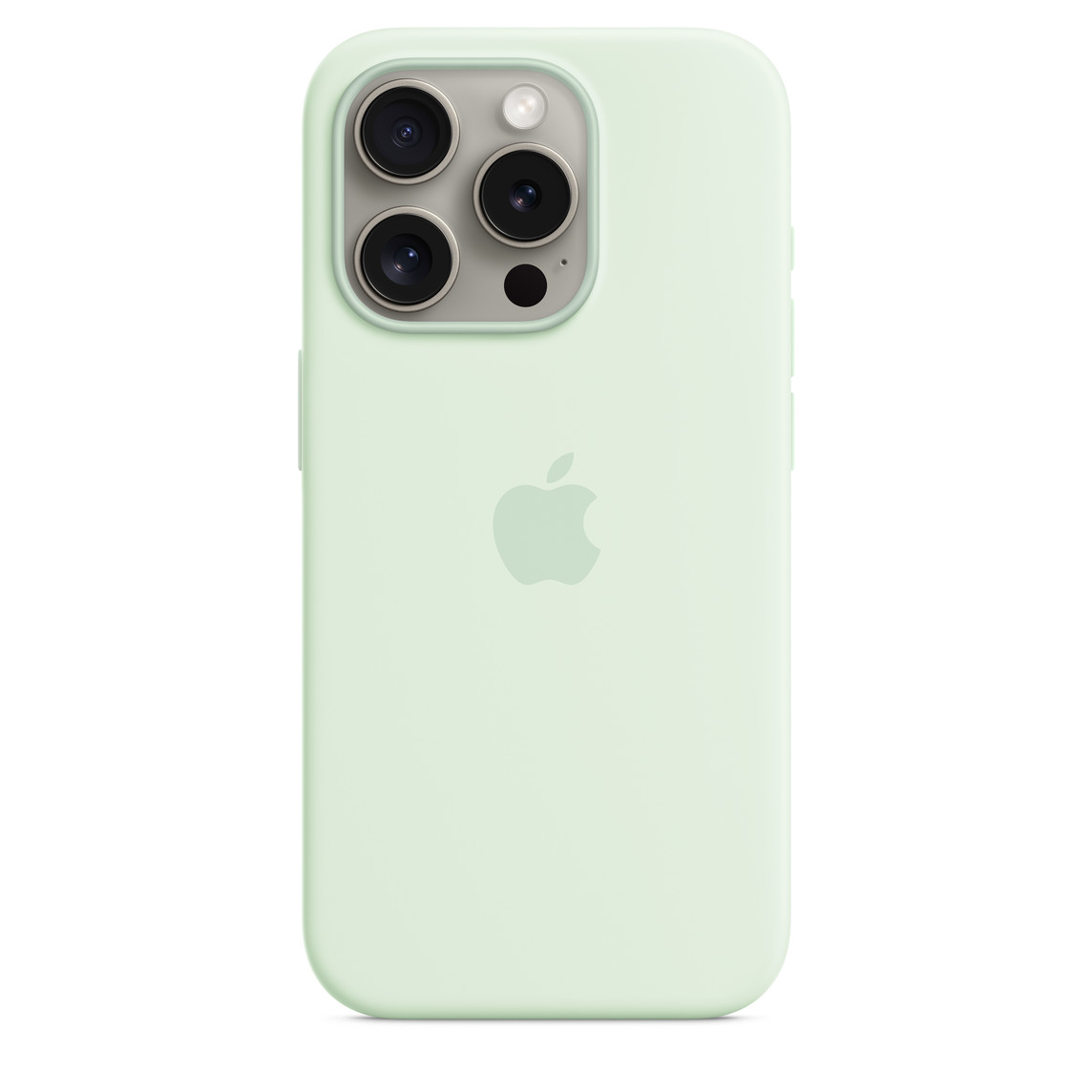 Capa em silicone com MagSafe para iPhone 15 Pro em verde-menta suave, com logótipo Apple integrado no centro e colocada num iPhone 15 Pro em titânio natural, visível através do recorte da câmara.