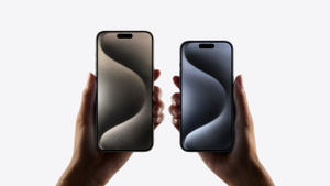iPhone 15 Pro and iPhone 15 pro max in hands