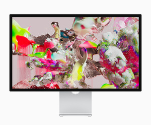 Studio Display - Nano-texture glass - Tilt-adjustable stand 