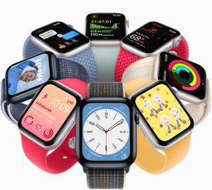 Daire şeklinde d&uuml;zenlenmiş Apple Watch’lar.