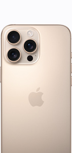 Parte de tr&aacute;s do iPhone 16 Pro Max em tit&acirc;nio-deserto com cantos arredondados na parte superior e o sistema de c&acirc;mera Pro que mostra as tr&ecirc;s c&acirc;meras, flash, microfone e Scanner LiDAR.
