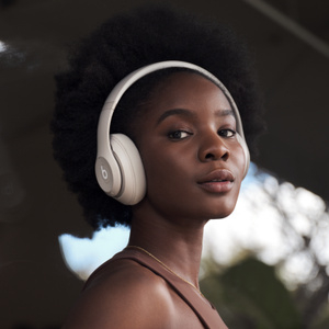 Beats Studio Pro Wireless Headphones — Sandstone - Apple (SG)
